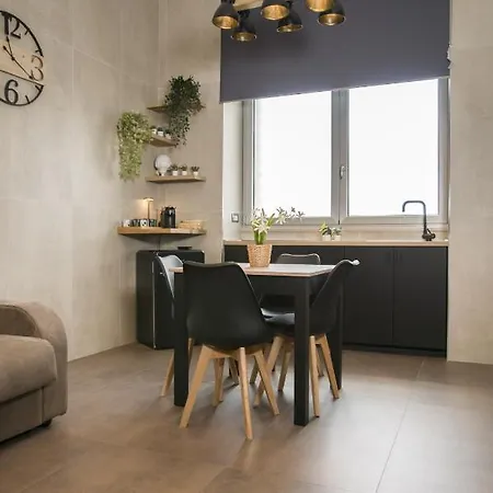 Suite 18 Luxury Apartments-2