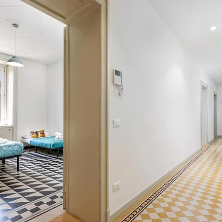 FEEL - Porta Nuova Rooms-3