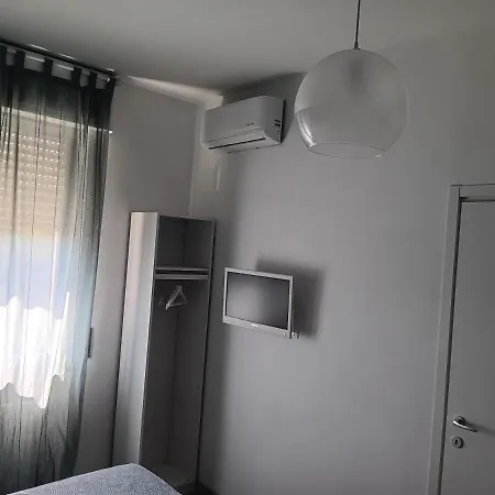 Accademia Rooms-2