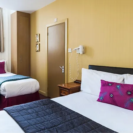 Craven Hotel-2
