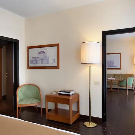 Starhotels Business Palace-2