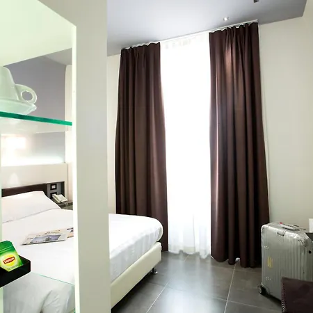 Crosti Hotel-2
