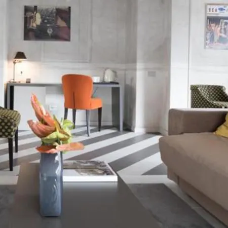 Fifty House-3