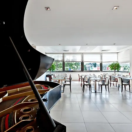 Italiana Hotels Cosenza-2