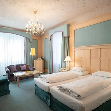 Hotel Koenig Von Ungarn-2
