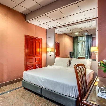 Castro Pretorio 64 Easy Rooms-3