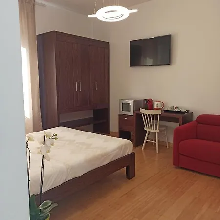 B&B Suite And Rooms San Giovanni-3