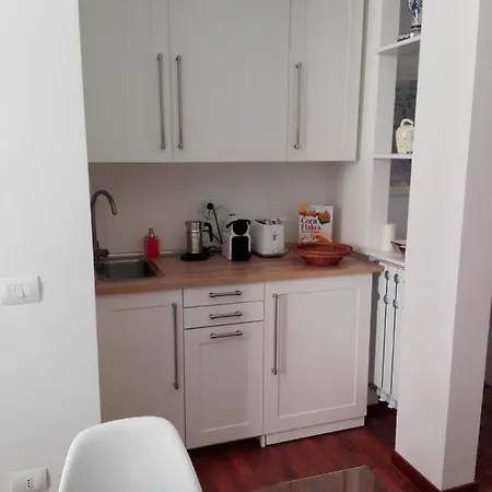 Domus Crescenzio - Guest House-2
