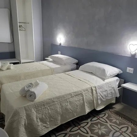 B&B Leon-2