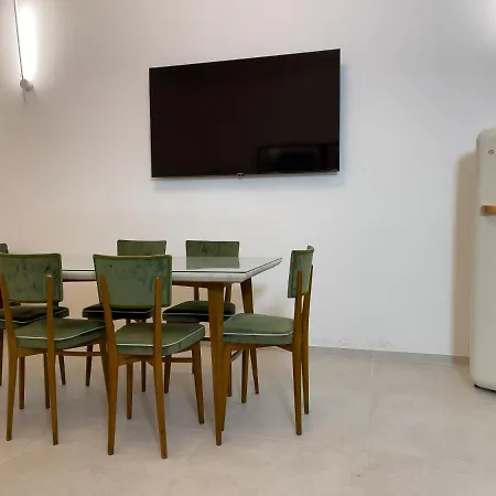 Ritucci Suite-2