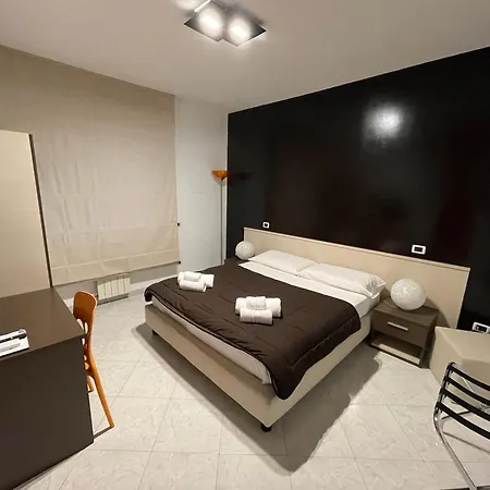 B&B Elia'S-3