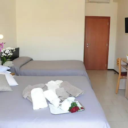 Hotel Lanzoni-3