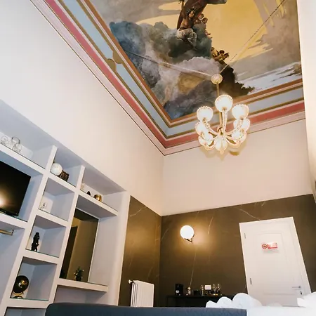 Duomo Housing Catania Le Suites-3