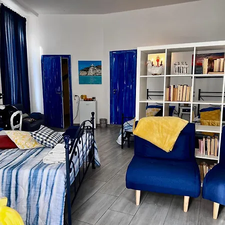 Napoli Da Vivere Suites Giudecca-2