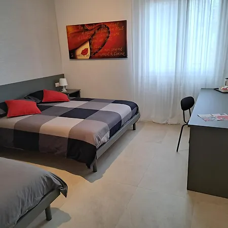 Bolognamania Rooms-Saffi-2