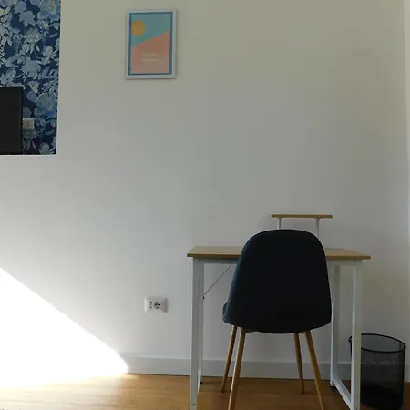 Hibiscus - Etnea Rooms-2