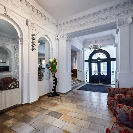 Hotel Kunsthof-3
