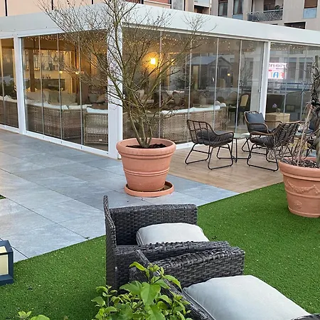 Myhome 75 Premium Luxury B&B-3