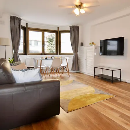 Marlyn Lodge - City Of London-2