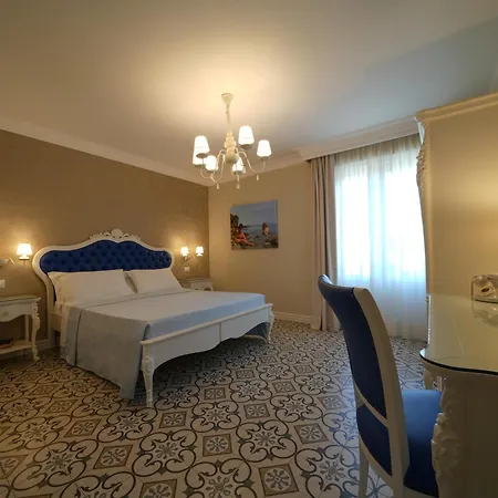Sui Generis Tropea Luxury Rooms-3