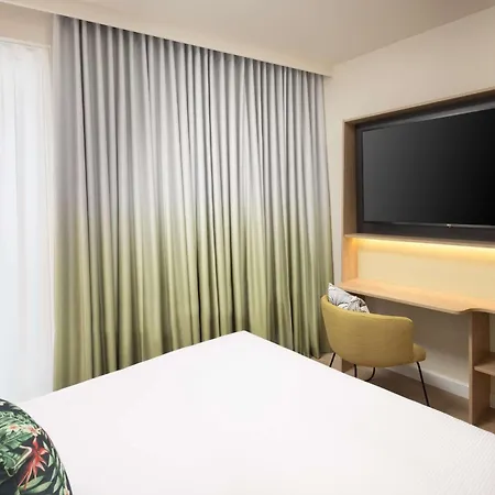 Hampton By Hilton London Old Street-3