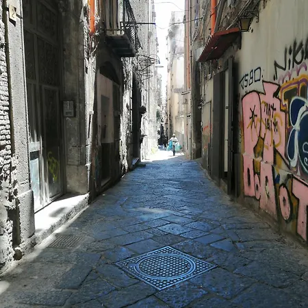 Francesco Home-3
