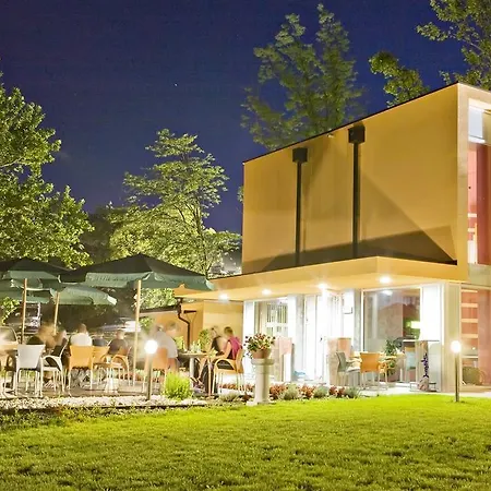 Garni Hotel Siesta-2