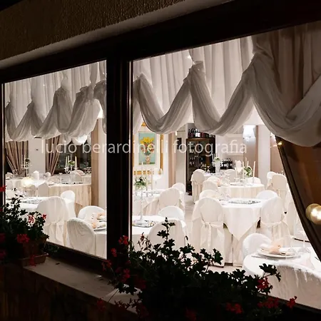 Hotel Edelweiss-2