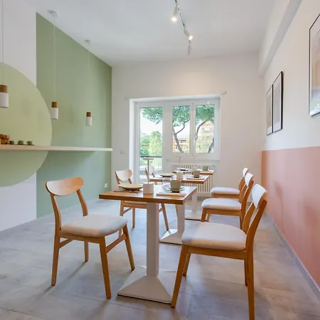 633 Appia Design Room-3