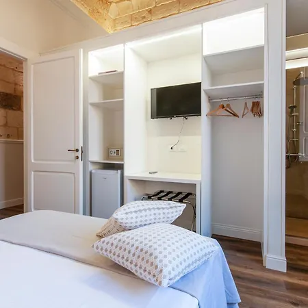 Vittoria Luxury House-2