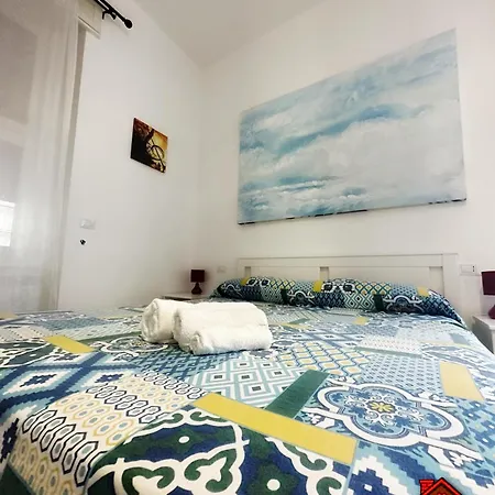 Guest House La Maddalena-2