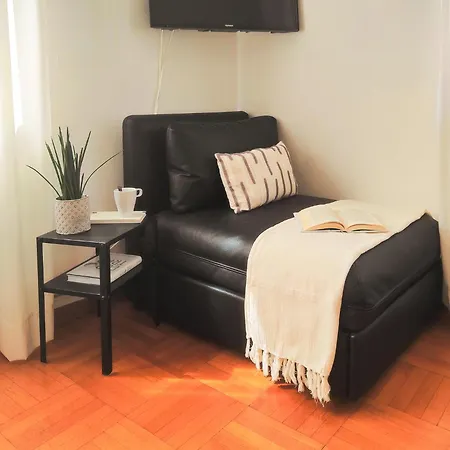 Corte Melone Rooms-Upper Floor-2