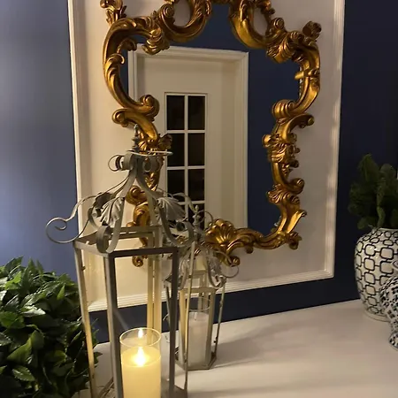 Central Suite Bed&Breakfast-3