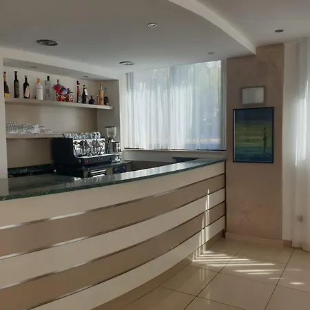 Hotel Apulia-3