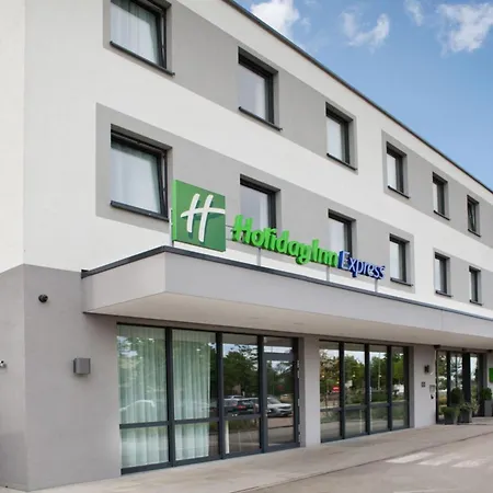 Holiday Inn Express Munich - Olympiapark By Ihg-2