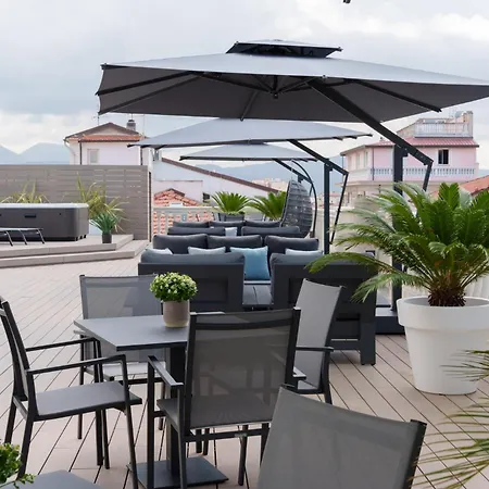 VI Suites-3