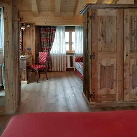 Francois Boutique Rooms - Matterhorn Retreat & Spa In Cervinia-3