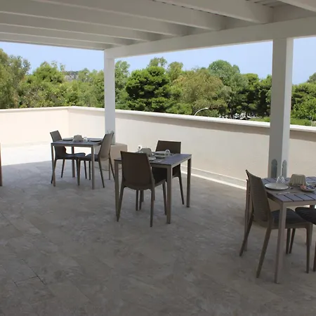 Coral Sand Bed And Breakfast-3