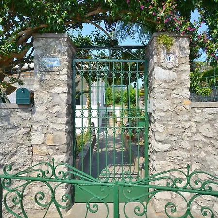 Dimora Storica Villa Pasquale Capri-3