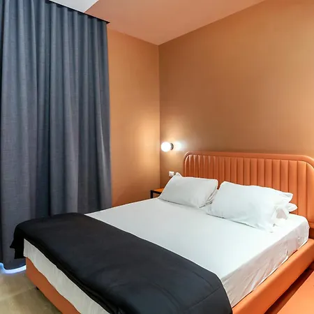 Luciano San Giovanni Guest House-3