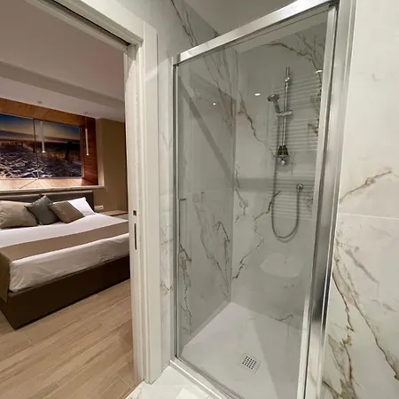 Martini Suite 2 Bari-2