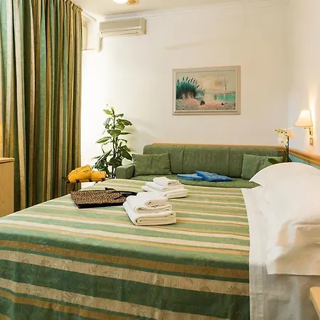 Hotel Bamby-2