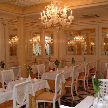 Hotel Belle Epoque-2