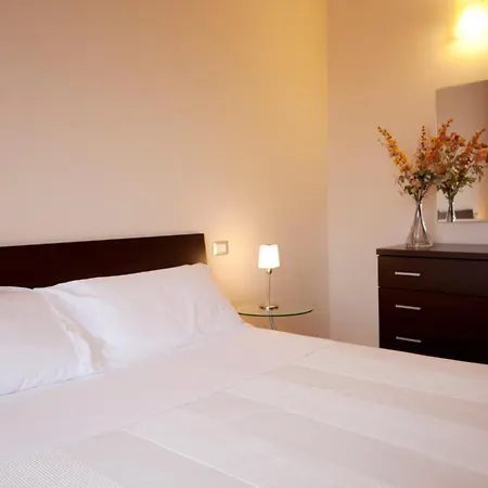Exclusive Aparthotel La Reunion-3