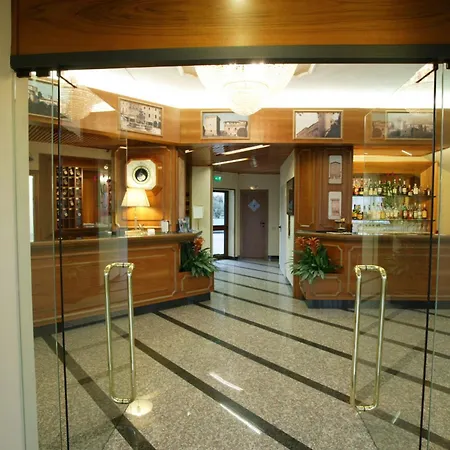 Hotel Alexander-2