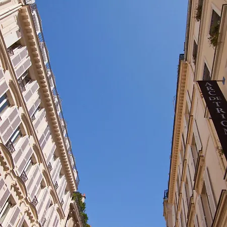 Arc De Triomphe-2