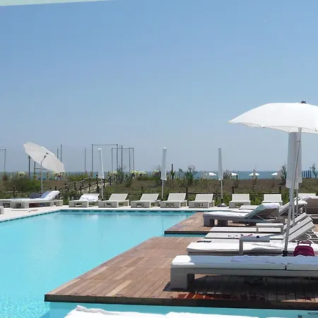 Hotel Mediterraneo Suite&Residence-2