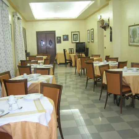 Hotel Villa Archirafi-2