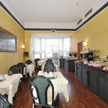 Hotel Estense-3