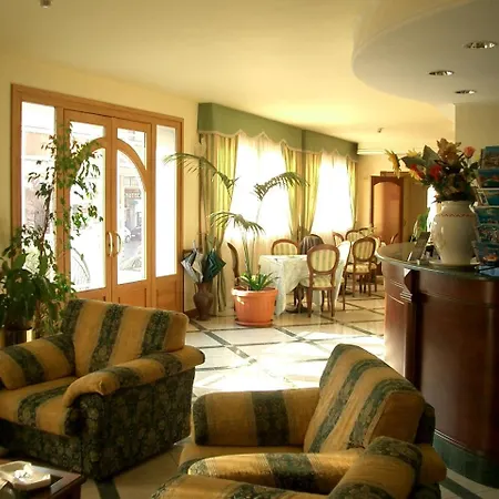 Hotel Stella 2000-2